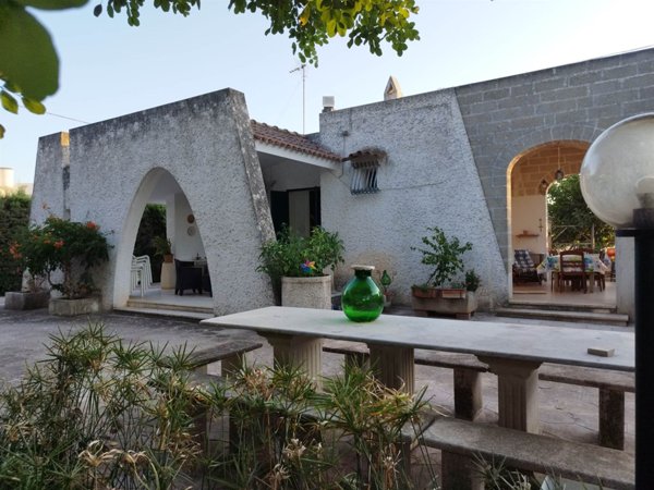 casa indipendente in vendita a Galatina
