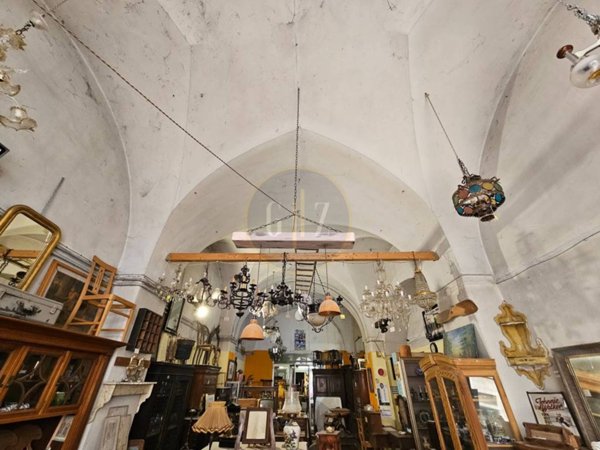 negozio in vendita a Galatina