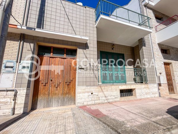 pentavano in vendita a Galatina