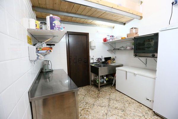 locale commerciale in vendita a Galatina