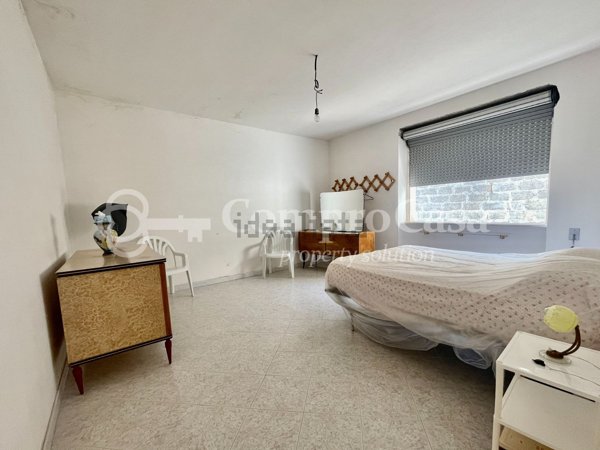 pentavano in vendita a Galatina