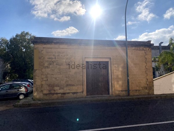 locale commerciale in vendita a Galatina