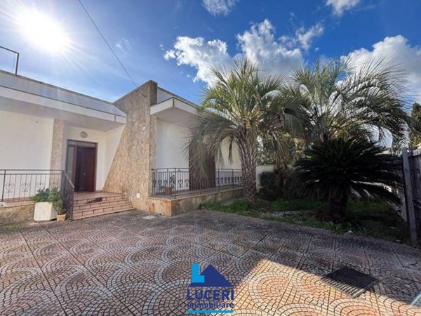 casa indipendente in vendita a Galatina in zona Collemeto