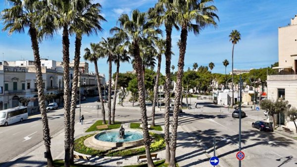 locale commerciale in vendita a Galatina