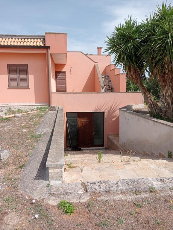 casa indipendente in vendita a Galatina in zona Collemeto