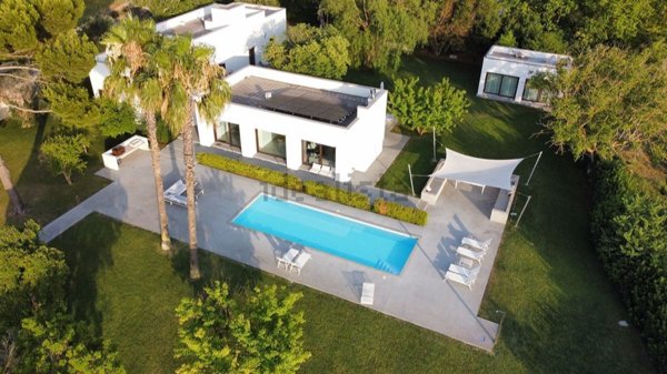 casa indipendente in vendita a Galatina in zona Santa Barbara