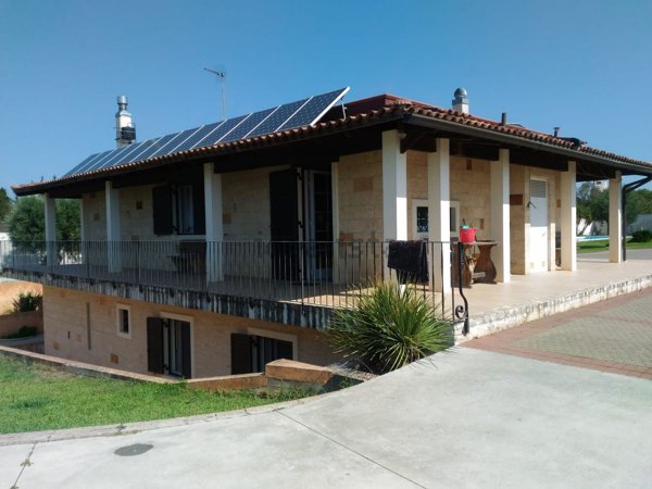 casa indipendente in vendita a Galatina in zona Santa Barbara