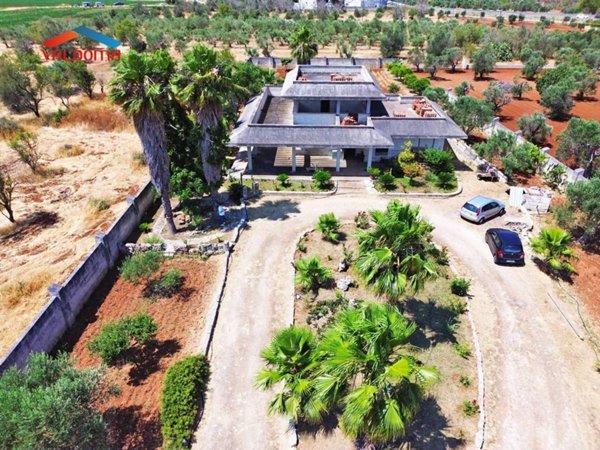 casa indipendente in vendita a Galatina in zona Collemeto