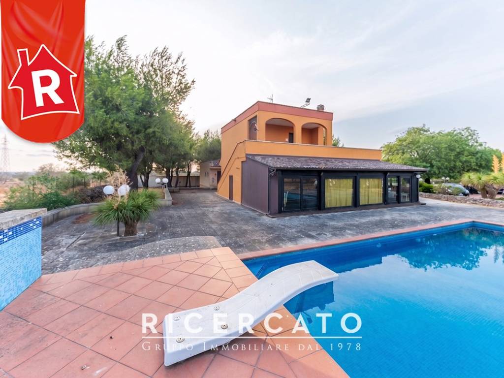casa indipendente in vendita a Galatina in zona Santa Barbara