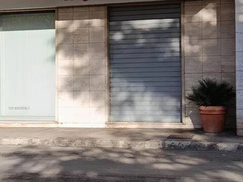negozio in vendita a Galatina