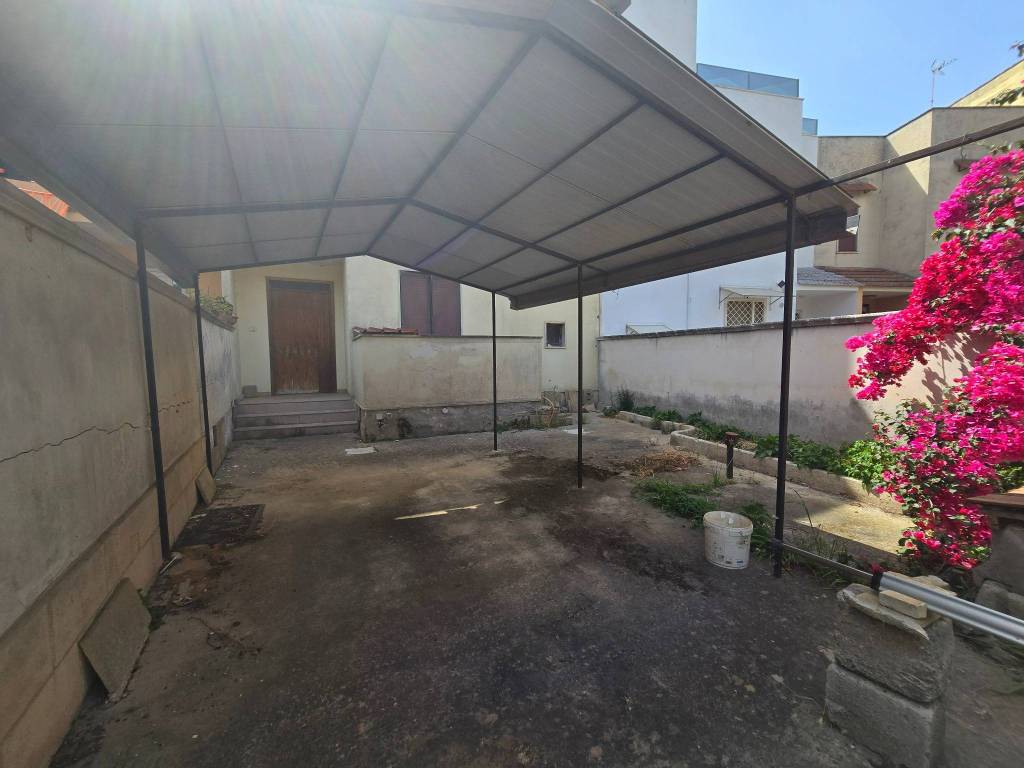 casa indipendente in vendita a Galatone