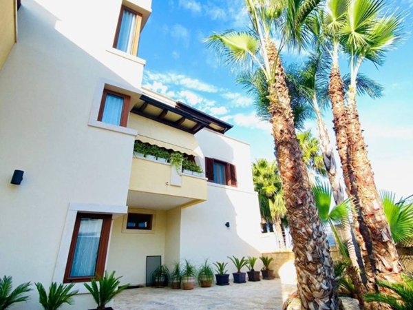 casa indipendente in vendita a Galatone