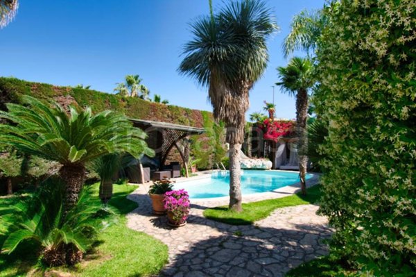 casa indipendente in vendita a Galatone