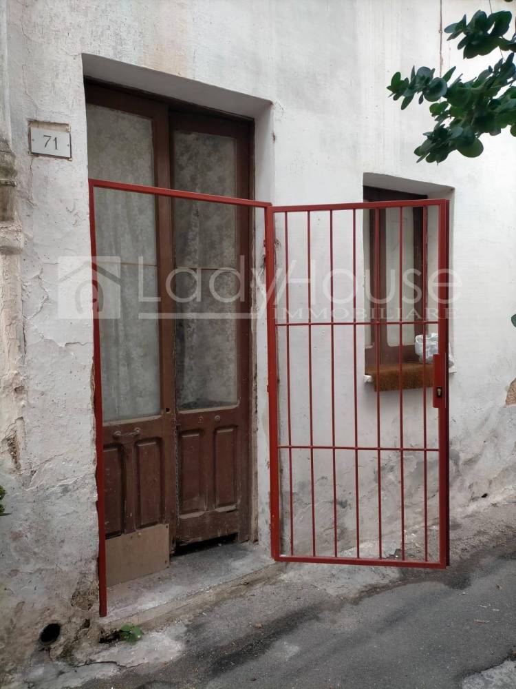 casa indipendente in vendita a Galatone