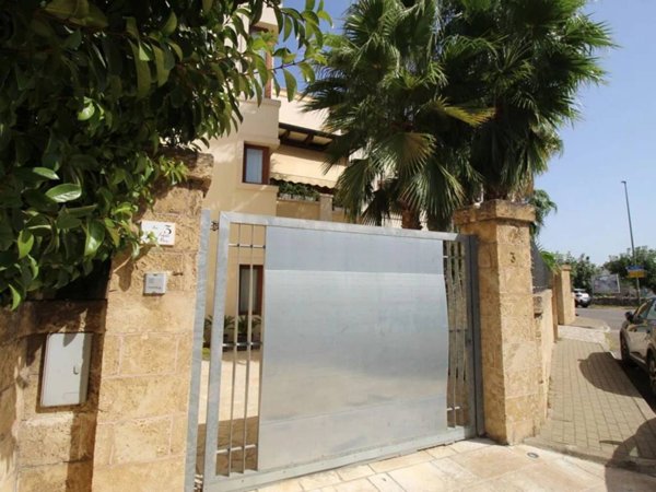 casa indipendente in vendita a Galatone