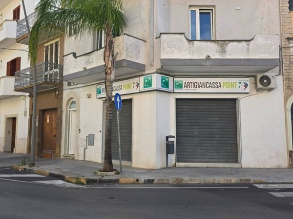 negozio in vendita a Galatone
