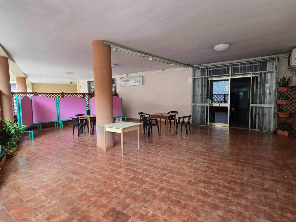 locale commerciale in vendita a Galatone