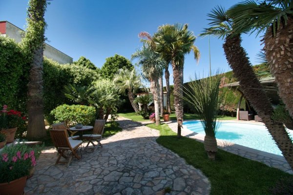 casa indipendente in vendita a Galatone