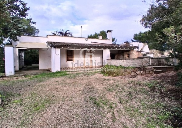 casa indipendente in vendita a Galatone