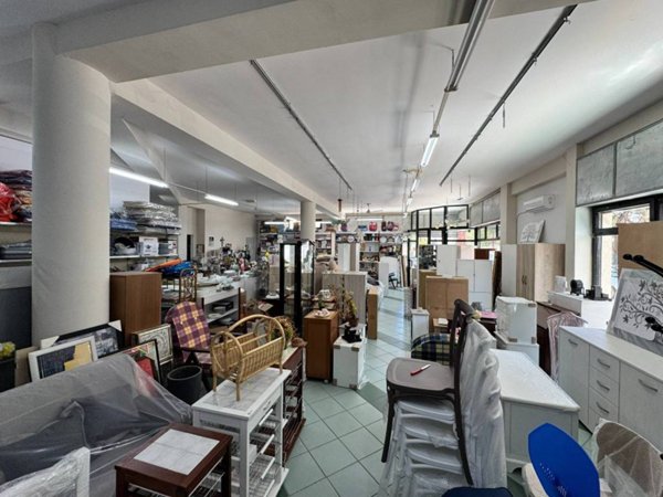 negozio in vendita a Galatone