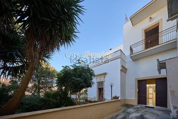 casa indipendente in vendita a Galatone