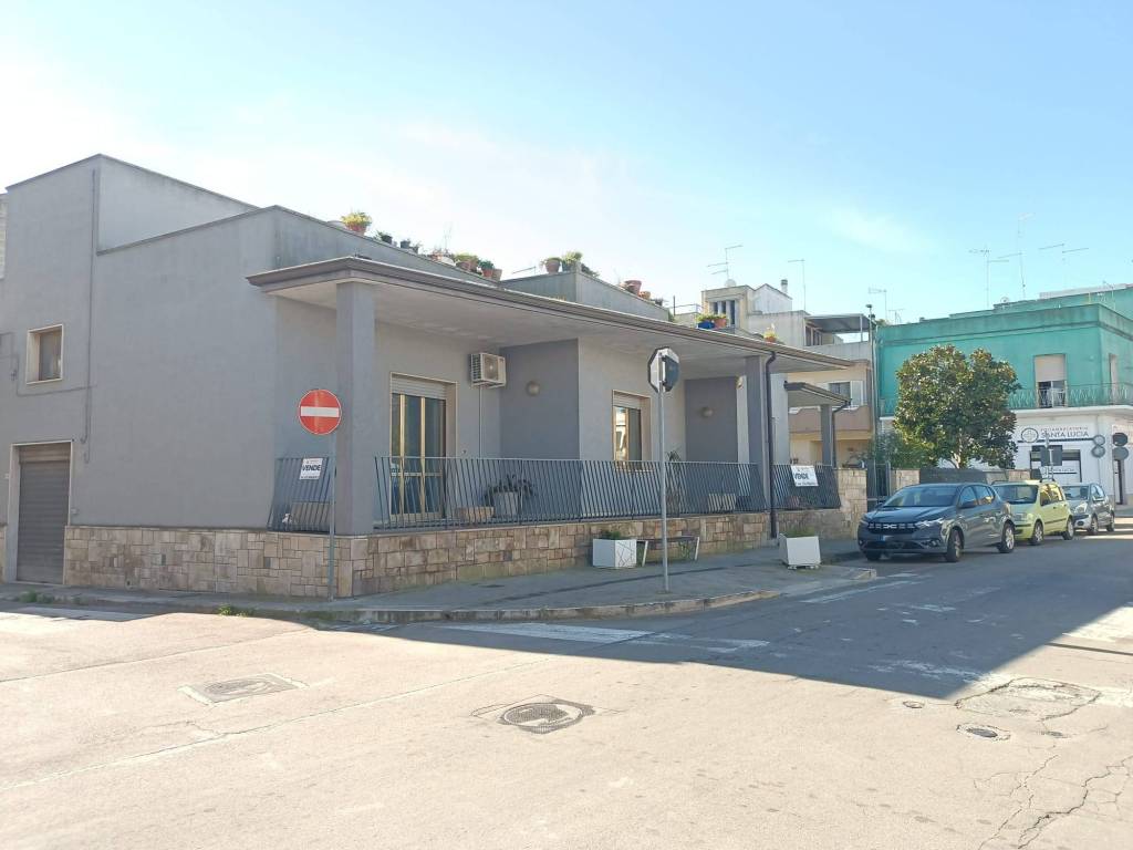 casa indipendente in vendita a Galatone