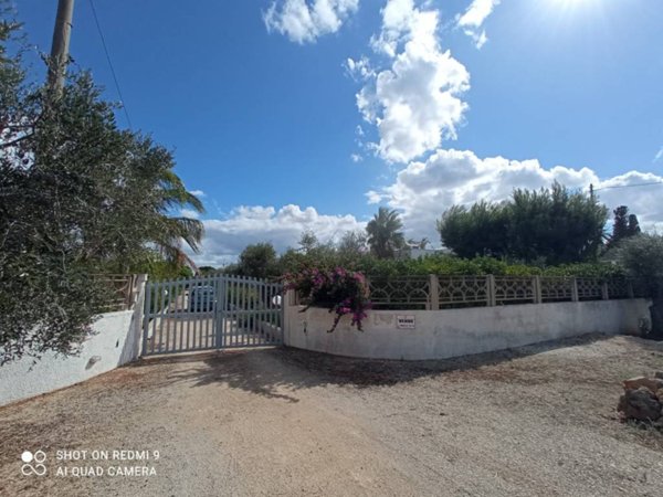 casa indipendente in vendita a Galatone