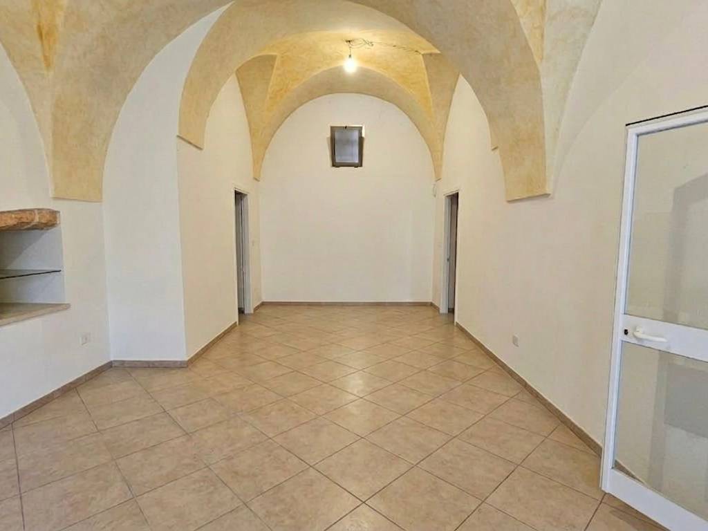 negozio in vendita a Galatone