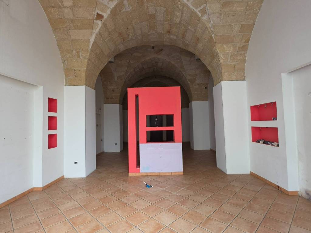 negozio in vendita a Galatone