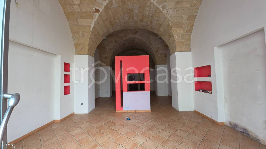 negozio in vendita a Galatone