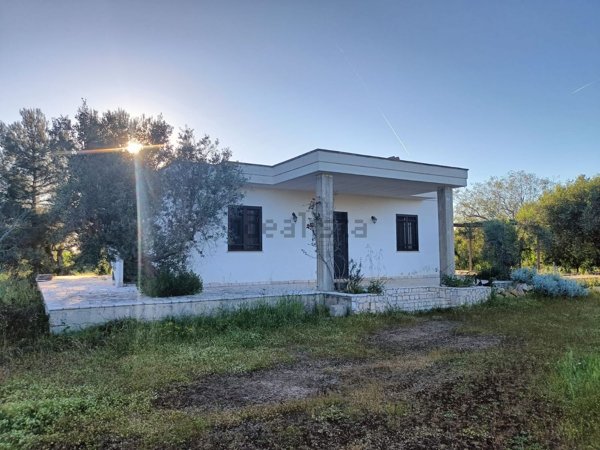 casa indipendente in vendita a Galatone