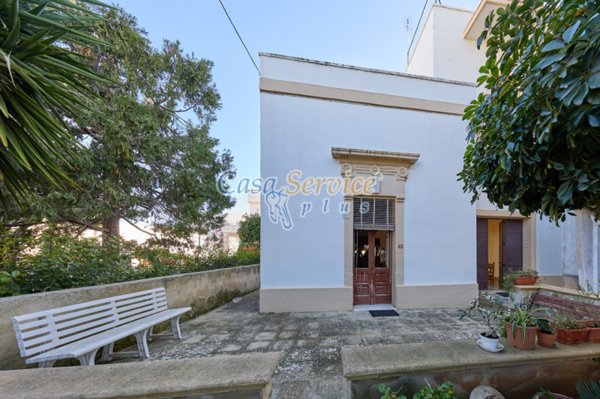 casa indipendente in vendita a Galatone