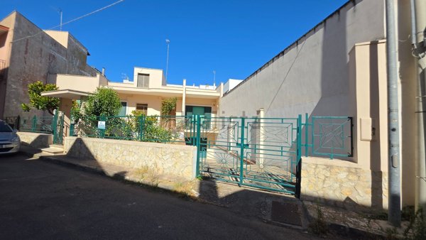 casa indipendente in vendita a Galatone