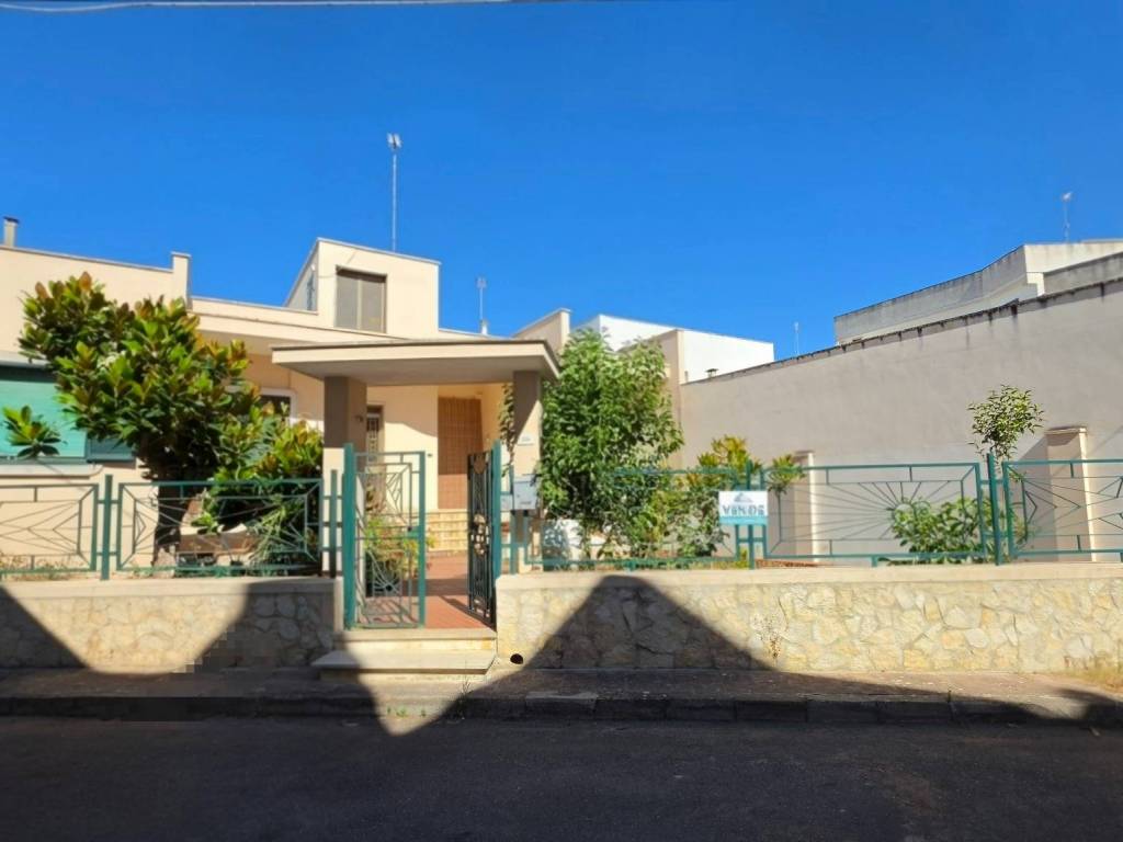 casa indipendente in vendita a Galatone