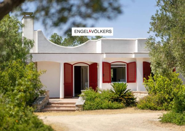 casa indipendente in vendita a Galatone