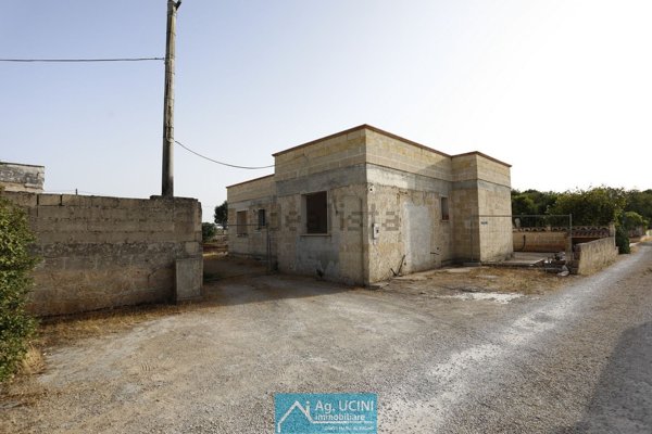 casa indipendente in vendita a Galatone
