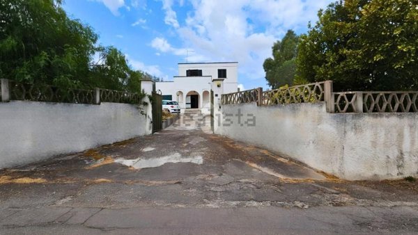 casa indipendente in vendita a Galatone