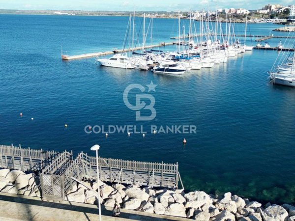 negozio in vendita a Gallipoli