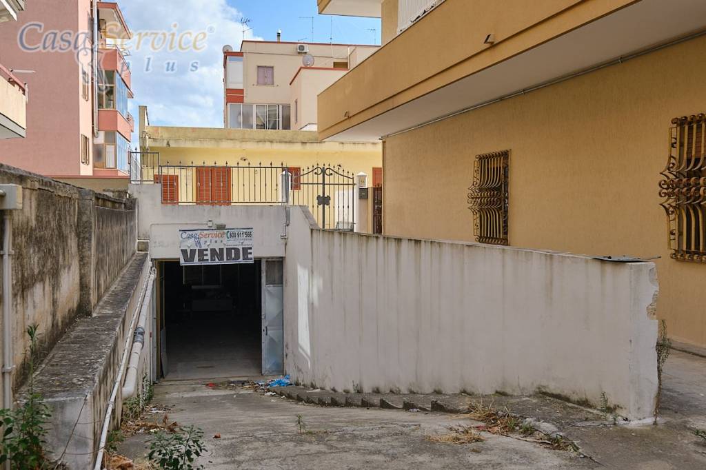 locale commerciale in vendita a Gallipoli