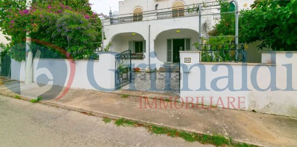 appartamento in vendita a Gallipoli in zona Rivabella