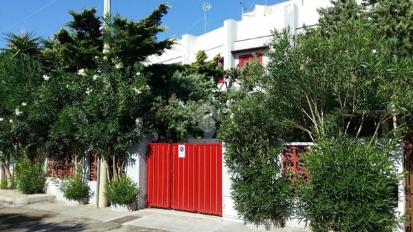 casa indipendente in vendita a Gallipoli in zona Baia Verde