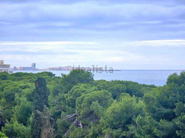 appartamento in vendita a Gallipoli in zona Rivabella