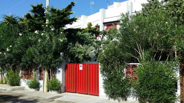 casa indipendente in vendita a Gallipoli in zona Baia Verde