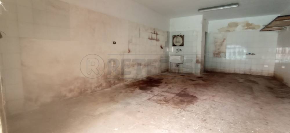 locale di sgombero in vendita a Gallipoli