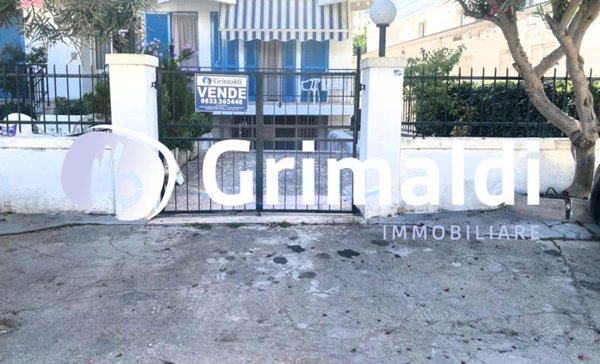 appartamento in vendita a Gallipoli in zona Rivabella