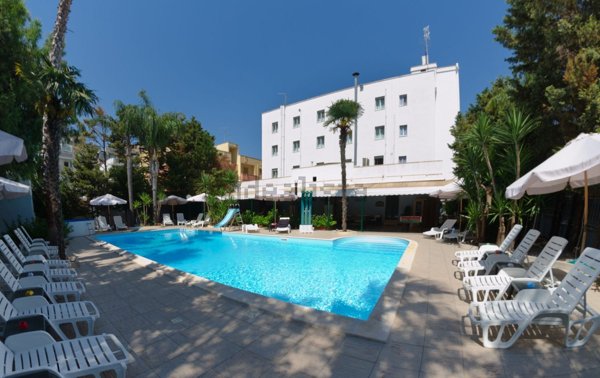 negozio in vendita a Gallipoli