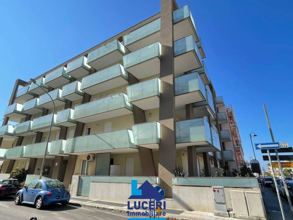 appartamento in vendita a Gallipoli in zona Rivabella