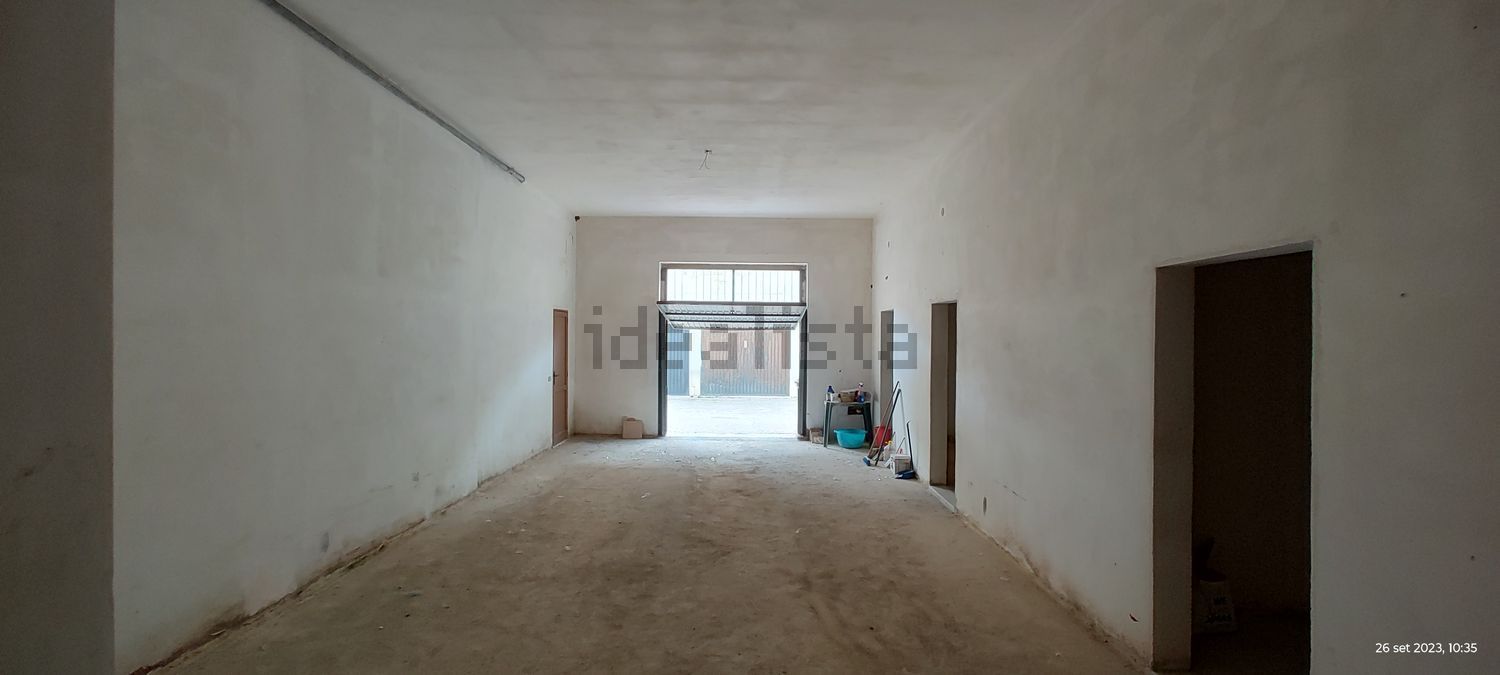 locale di sgombero in vendita a Gallipoli