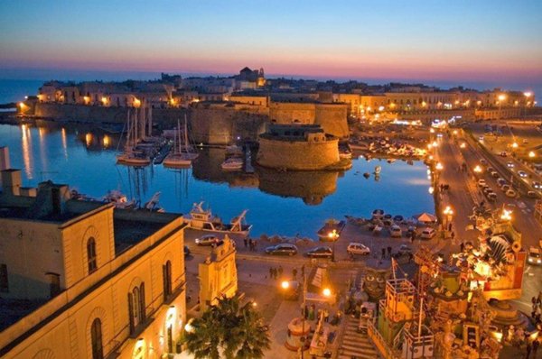 negozio in vendita a Gallipoli