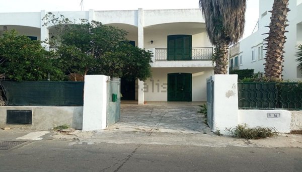 appartamento in vendita a Gallipoli in zona Baia Verde